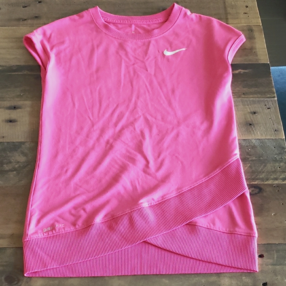 Nike dri fit girls tee